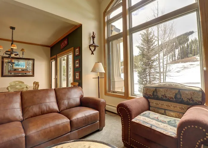 4 Bedrooms * Copper Mountain